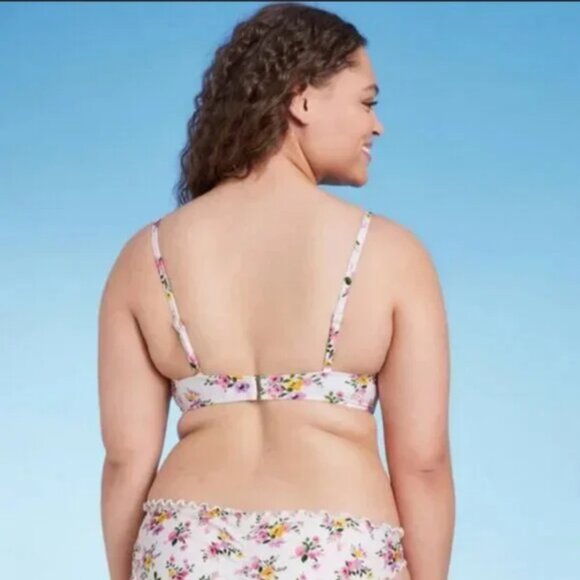 Ruched Underwire Bikini Top - Shade & Shore™ Multi Ditsy Floral Print 36B - Picture 6 of 8